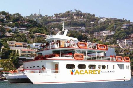 Acapulco: crucero en yate Acarey con fiesta
