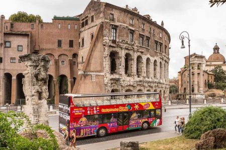 Roma: autobús turístico con audioguía