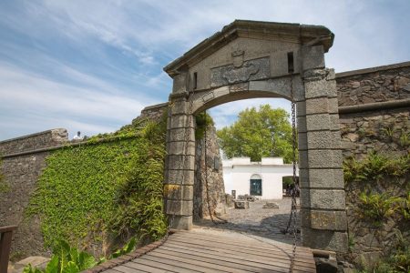 Desde Montevideo: tour de 1 día de Colonia del Sacramento